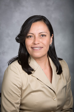 Headshot of Dr. Claudia Espinosa-Garcia