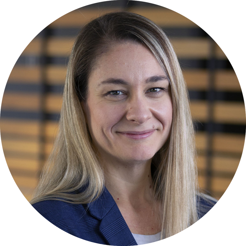 Headshot of Gina Zastrow Hayes